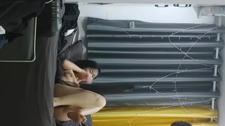 日韩欧美不卡一区二区高清-vavababy 面 試 畢 業 生 被 颻 渴 的 OL約 到 旅 館 脫 下 褲 子 吃 各 種 姿 勢 狂 抽 猛 送 全 部 射 嘴 巴 吞 淨